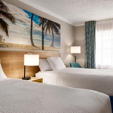 Days Inn By Wyndham Miami Airport North Miami Springs Exterior photo