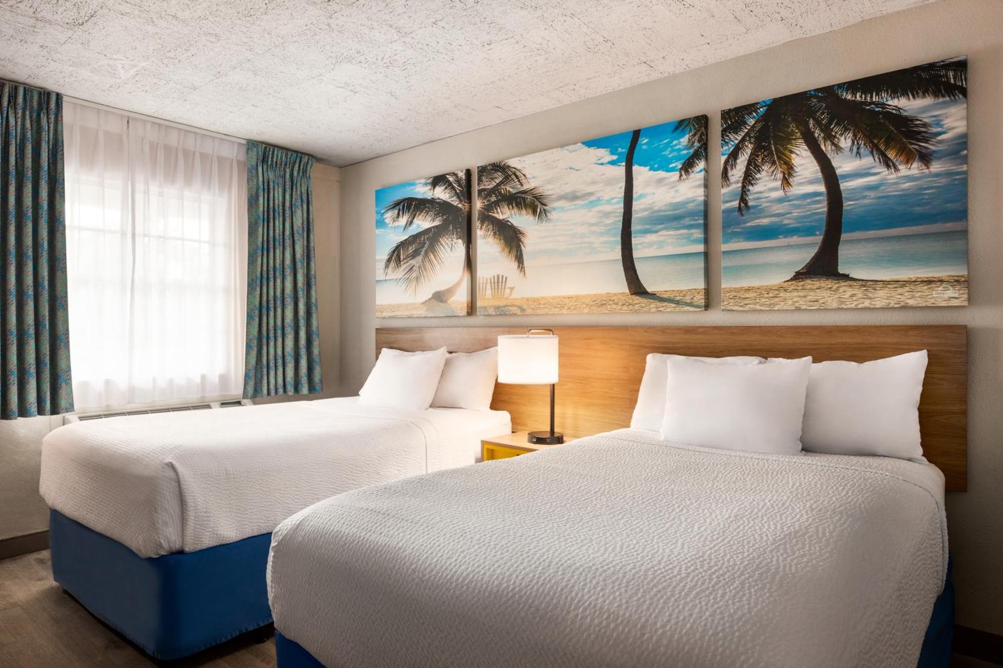Days Inn By Wyndham Miami Airport North Miami Springs Exterior photo