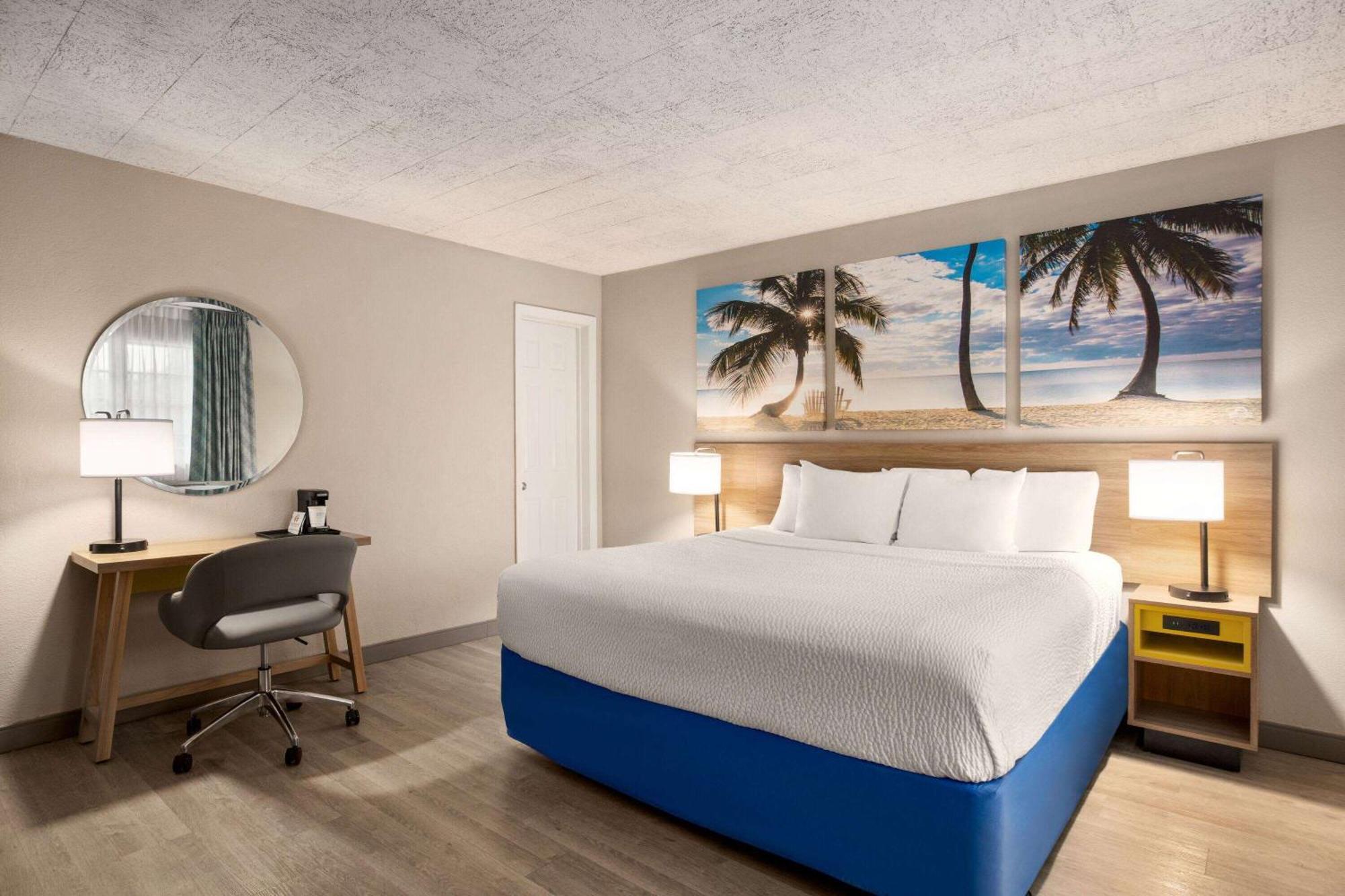 Days Inn By Wyndham Miami Airport North Miami Springs Exterior photo